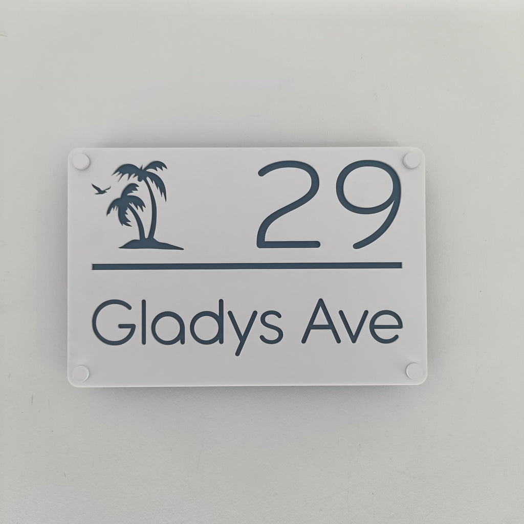 House Sign – Palm Tree (Custom 2-Layer Design)