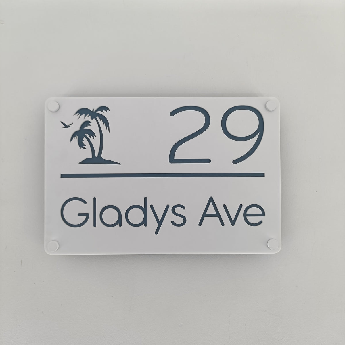 House Sign – Palm Tree (Custom 2-Layer Design)